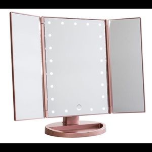 Vanity makeup mirror
